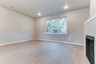 21273 SW Ortiz Ln in Aloha, OR - Building Photo - Building Photo