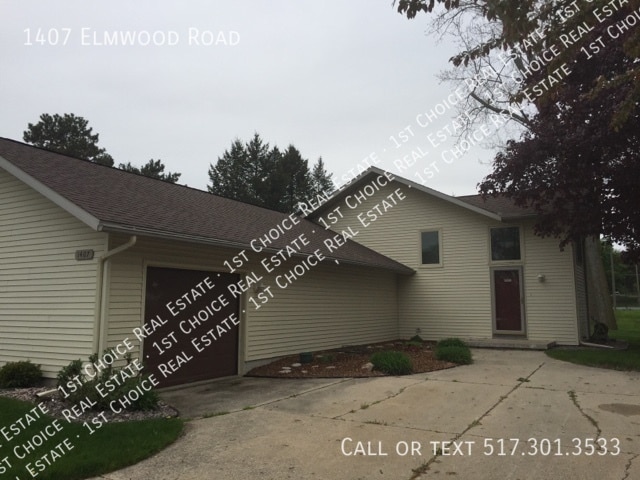 1407 Elmwood Rd