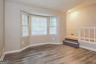 1019 River Stone Ct in Riverdale, GA - Building Photo - Building Photo
