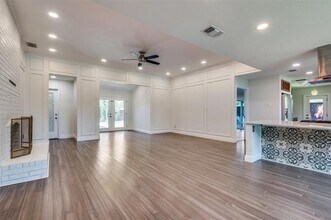 17603 Seedling Ct in Dallas, TX - Building Photo - Building Photo