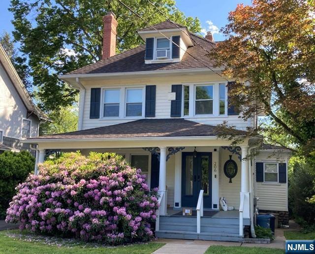 206 Godwin Ave in Ridgewood, NJ - Building Photo