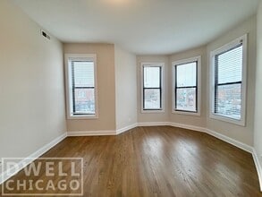 3409 W Fullerton Ave, Unit 2 in Chicago, IL - Building Photo - Building Photo