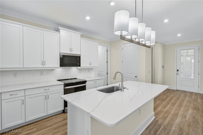 property at 10279 Bonavie Cv Dr