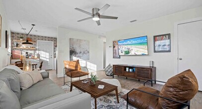 209 Angelfish Ave. in Fort Walton Beach, FL - Building Photo - Building Photo