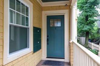 Cambridge Ivy Inn in Cambridge, MA - Foto de edificio - Building Photo