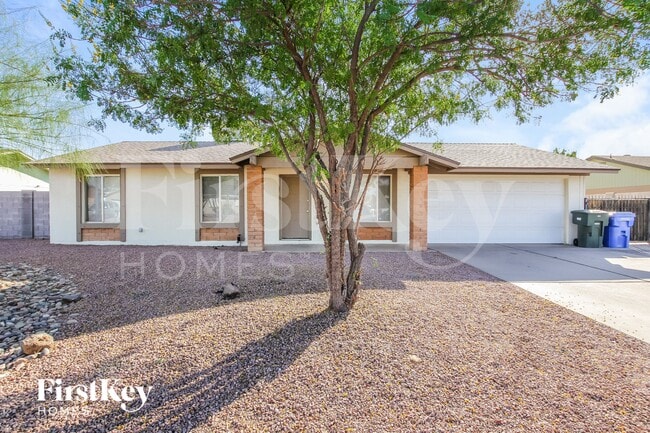 property at 5031 W Windrose Dr