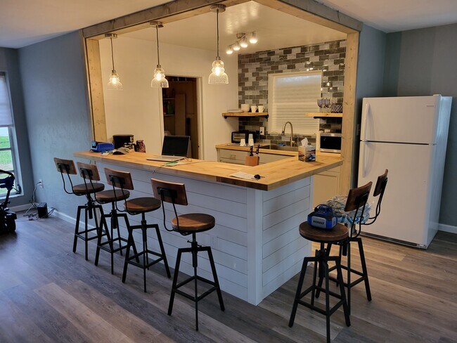 22227 Hernando Ave in Port Charlotte, FL - Building Photo - Building Photo