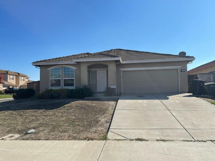 1994 Expedition Way in Sacramento, CA - Building Photo