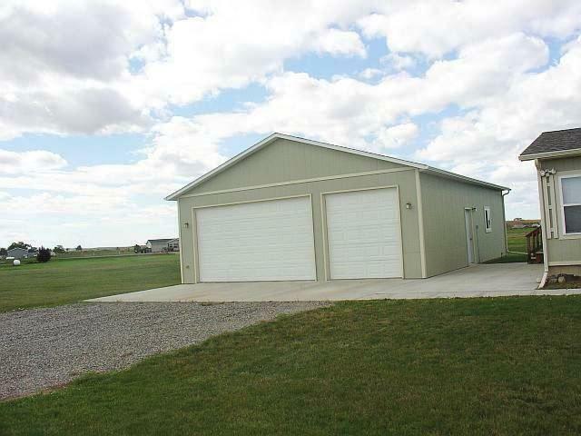 3831 Plains Dr in Shepherd, MT - Building Photo - Building Photo