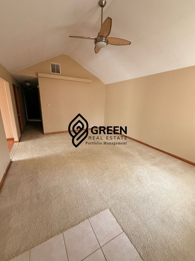 218 N Van Buren Ave in Bradley, IL - Building Photo - Building Photo