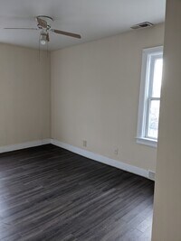 101 Logan St N, Unit A photo'