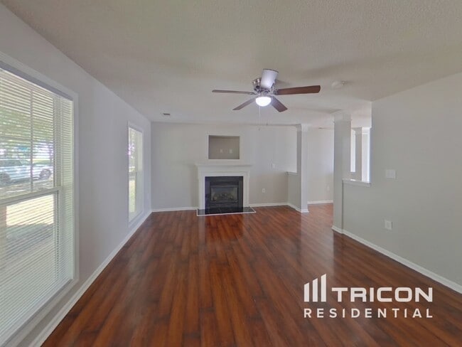 7511 Rolling Meadows Ln in Huntersville, NC - Foto de edificio - Building Photo
