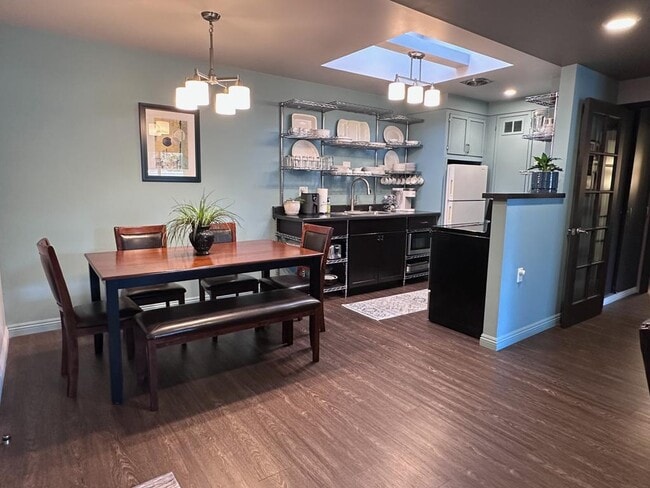 2238 Via Puerta in Laguna Woods, CA - Building Photo - Building Photo