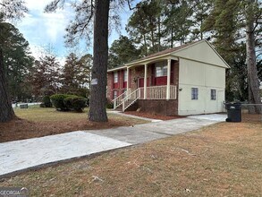 1613 Apple Valley Dr in Augusta, GA - Building Photo - Building Photo