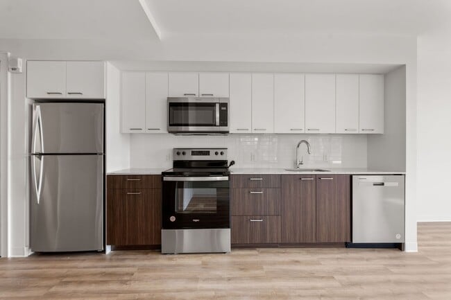 280 Western in Allston, MA - Foto de edificio - Building Photo