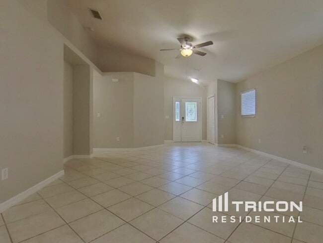 607 Coral Way in Winter Springs, FL - Building Photo - Building Photo