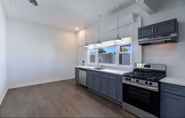 18739 Juniper St in Hesperia, CA - Building Photo - Building Photo