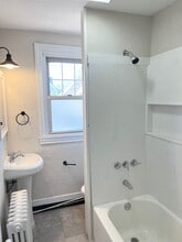 3010 Zephyr Ave in Pittsburgh, PA - Building Photo - Building Photo