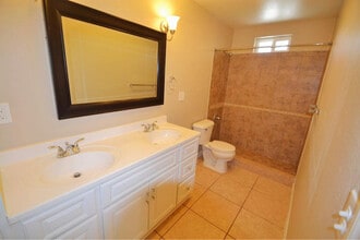 13295 Beaver St in Los Angeles, CA - Building Photo - Building Photo