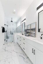 5703 Dolores St in Houston, TX - Building Photo - Building Photo