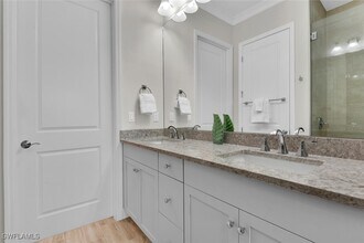 7110 Cayo Coco Ln in Naples, FL - Building Photo - Building Photo