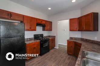 4300 Windgate W Rd in Oklahoma City, OK - Building Photo - Building Photo