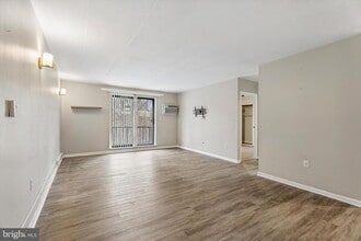 400 Glendale Rd in Havertown, PA - Building Photo - Building Photo