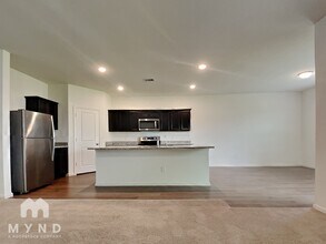 1004 Water Oak Ln in Pattison, TX - Building Photo - Building Photo