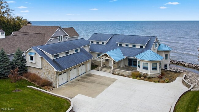 28838 Lake Rd in Bay Village, OH - Building Photo - Building Photo