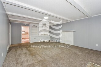 630 White Falls Dr in Columbia, SC - Foto de edificio - Building Photo