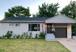 4669 S 300 E in Washington Terrace, UT - Building Photo