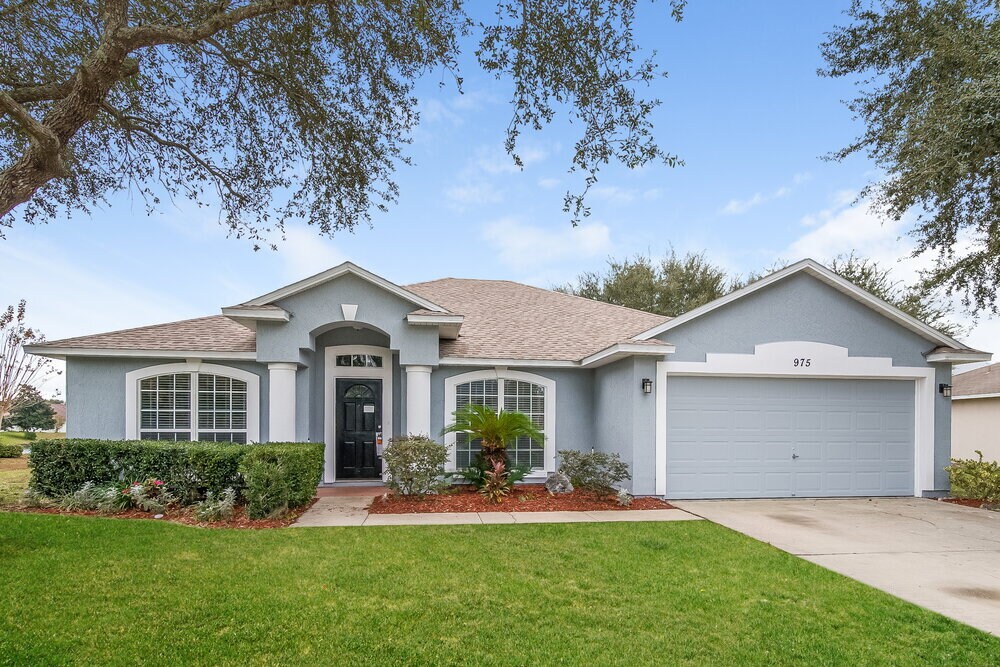 975 Deer Spring Dr in Jacksonville, FL - Building Photo