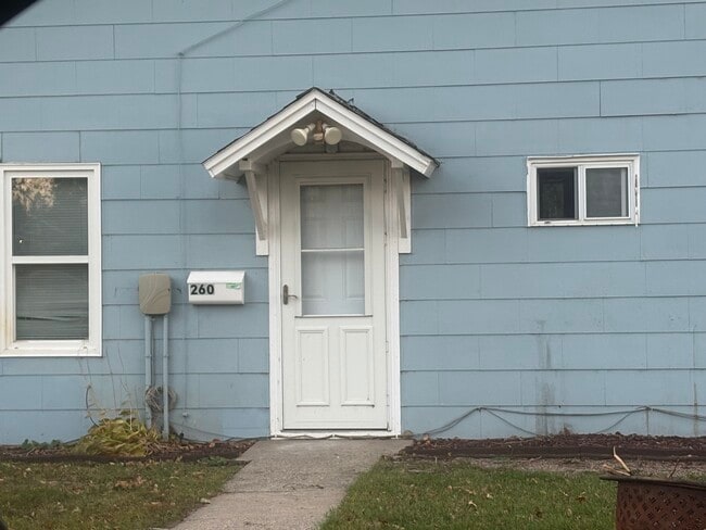 477 3rd Ave NE, Unit 260  5th St NE in Valley City, ND - Building Photo - Building Photo