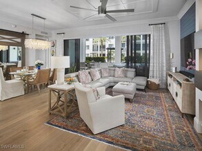 1135 3rd Ave S in Naples, FL - Building Photo - Building Photo