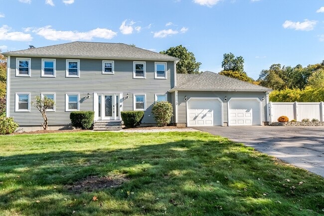 39 Fort Hill Rd in Oxford, MA - Building Photo - Building Photo