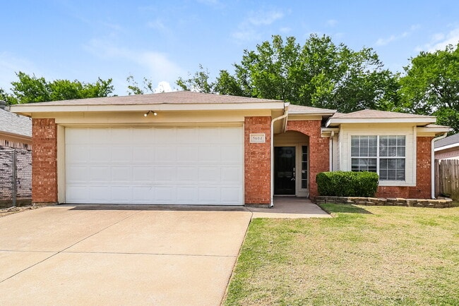 property at 5604 Northstar Ln