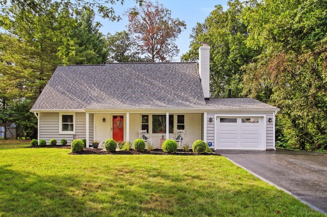 property at 13007 Melville Ln