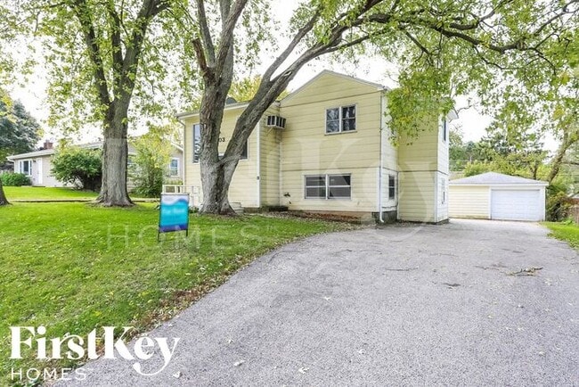6603 Pheasant Trail in Cary, IL - Building Photo - Building Photo