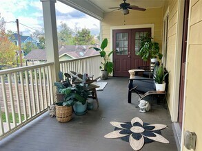 1021 Louise St in Houston, TX - Building Photo - Building Photo