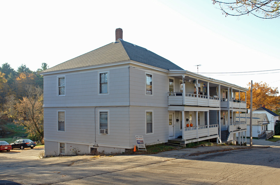 105 Pike St in Biddeford, ME - Building Photo