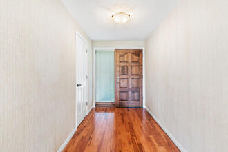 475 Sutter Ave in Medford, OR - Building Photo - Building Photo