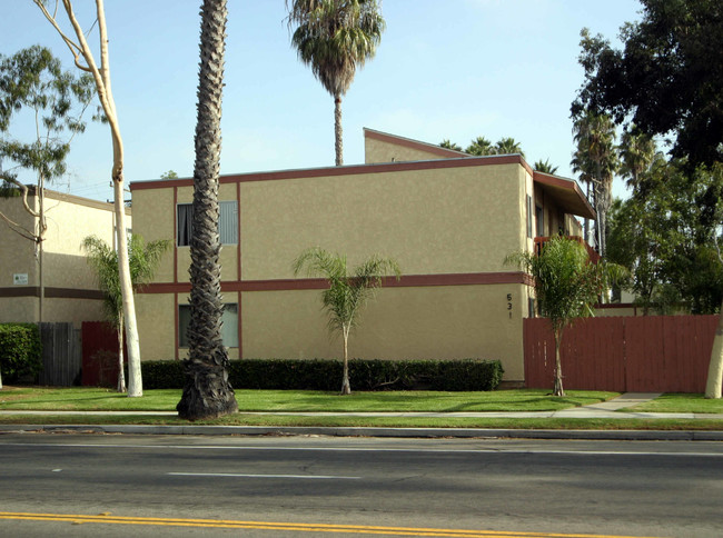 531 W Channel Islands Blvd in Oxnard, CA - Building Photo - Building Photo