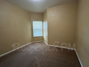 1540 Esplanade Dr in Merced, CA - Building Photo - Building Photo