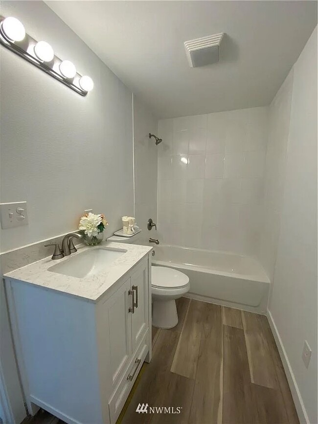 2996 S Dakota St in Seattle, WA - Building Photo - Building Photo