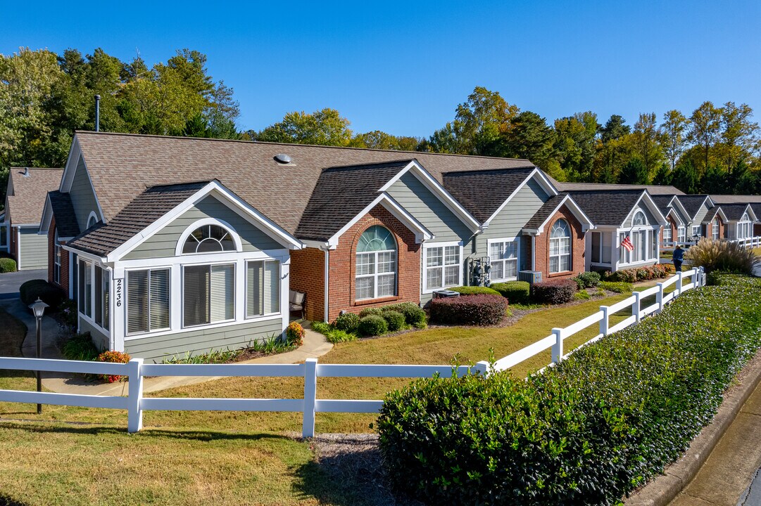 The Crossing of East Cobb in Marietta, GA - Building Photo