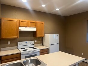 221 S Washington St, Unit 1A in Butte, MT - Building Photo - Building Photo