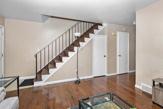 3543 Otterbein Ave, Unit 3543 in Dayton, OH - Foto de edificio - Building Photo