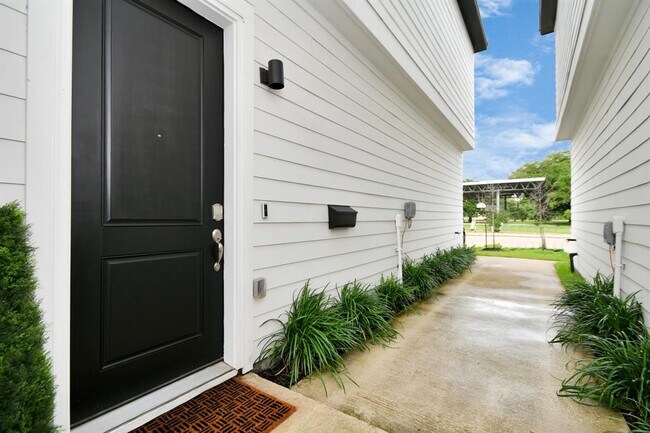 3243 Real St in Houston, TX - Building Photo - Building Photo