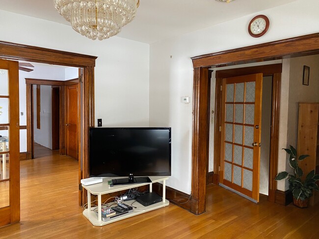 55 Gordon Ave, Unit Furnished Hyde Park apt in Boston, MA - Building Photo - Building Photo