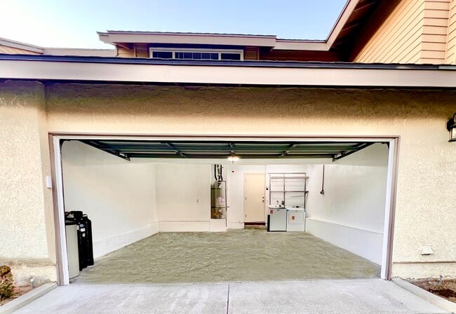 property at 630 W Palm Ave